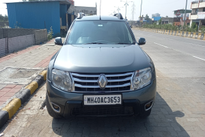Renault Duster RXE